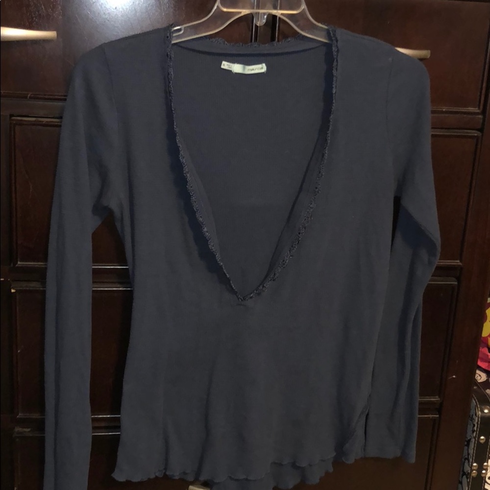 Long sleeve button front shirt